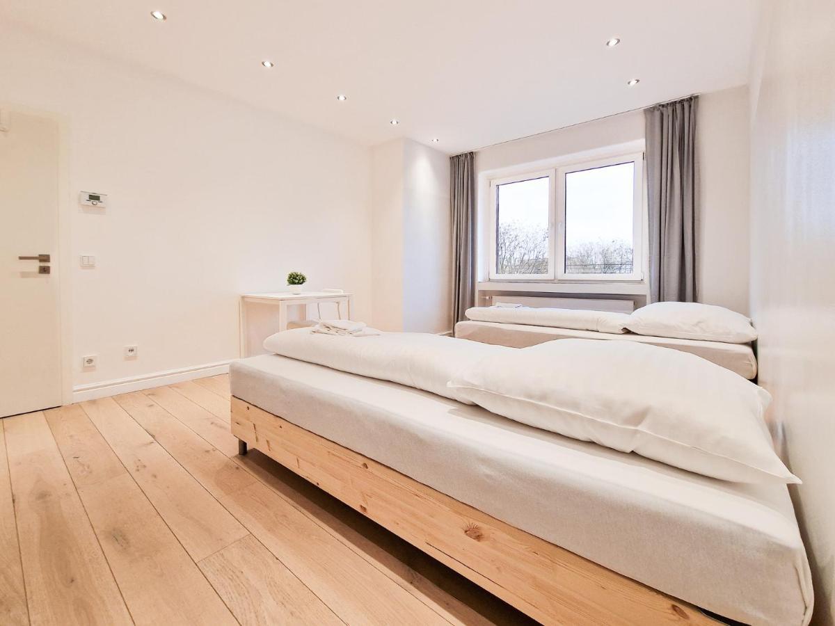 Appartement Raj Living - With 1 Or 2 - 15 Min To Messe Dus And Old Town Dus